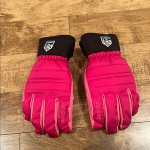 Hestra Fuchsia Insulated Gloves